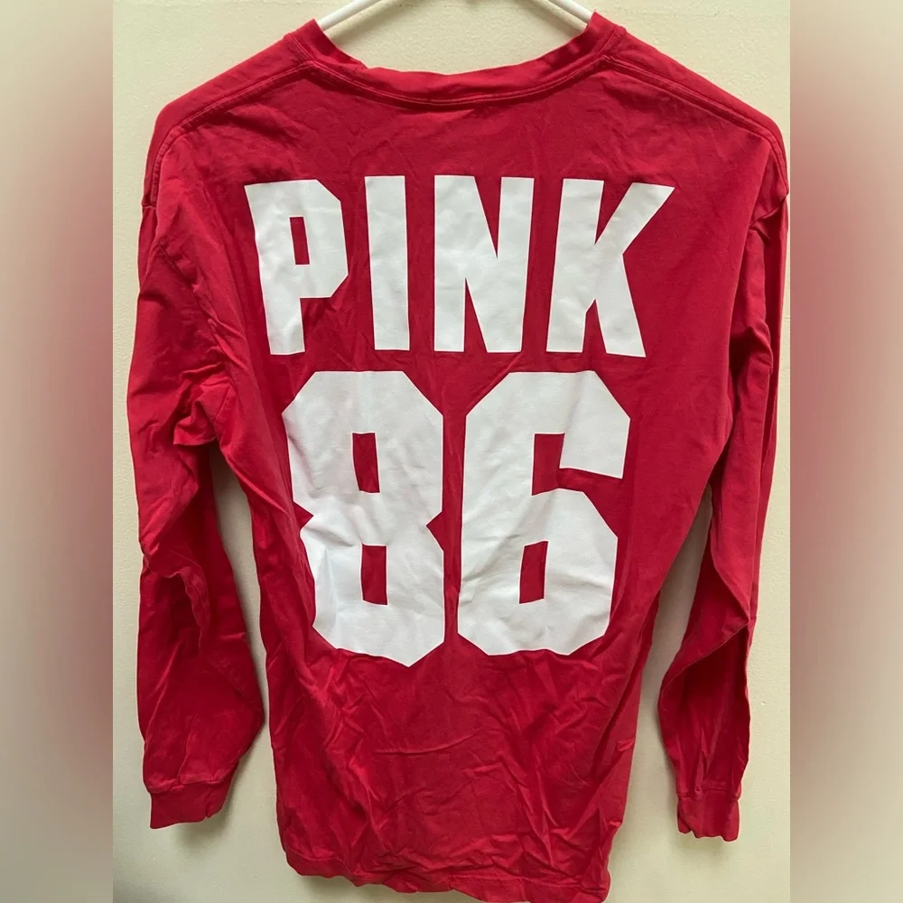 PINK Victorias Secret Ling Sleeve Pocket Tee; XS - Picture 3 of 4